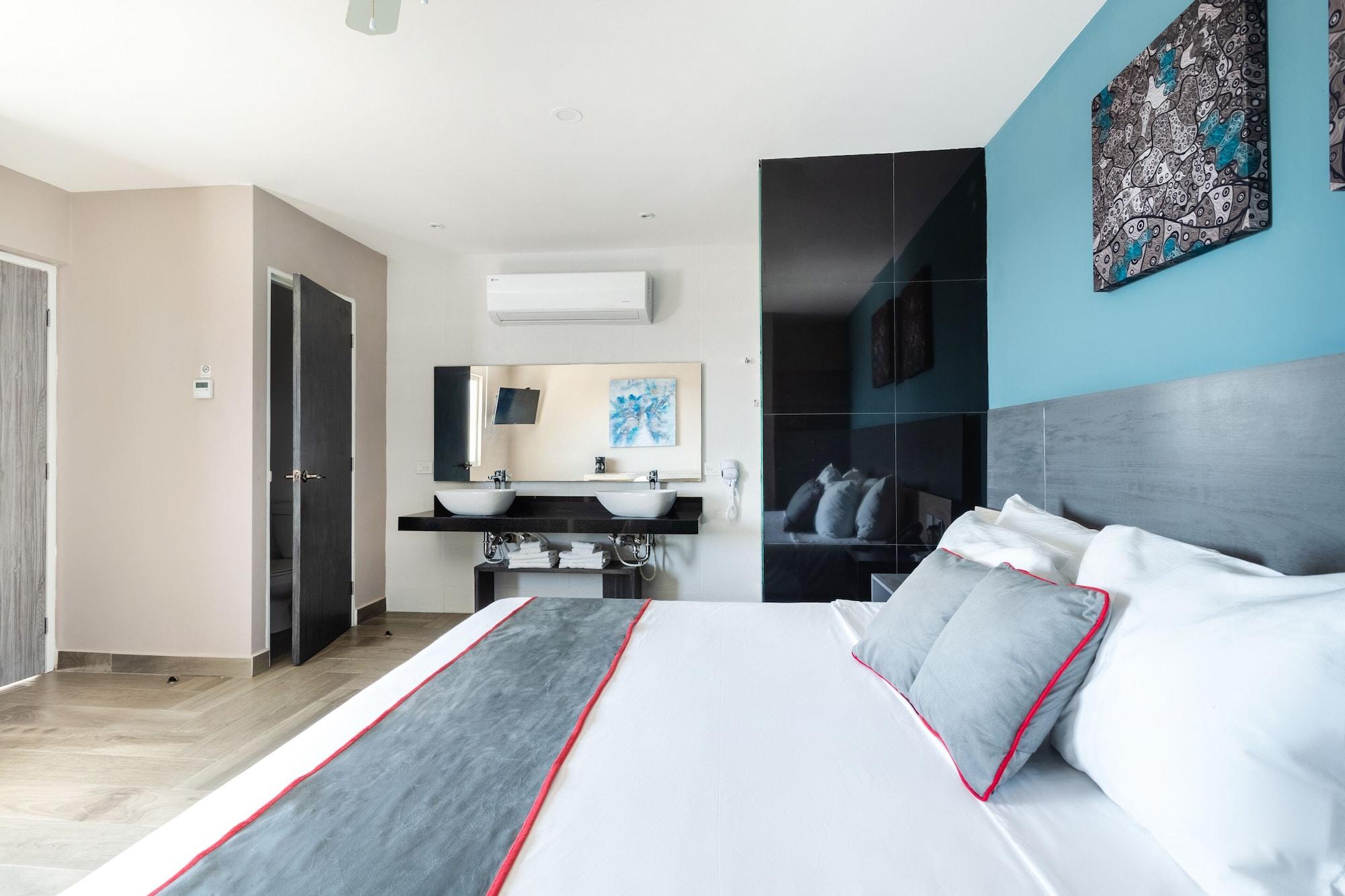 Bfh Attraction Deluxe Hotel Playa del Carmen Esterno foto