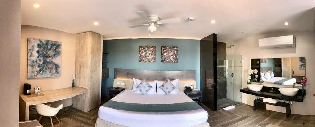 Bfh Attraction Deluxe Hotel Playa del Carmen Esterno foto