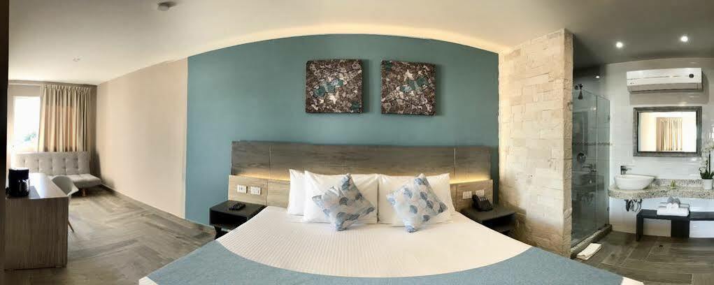 Bfh Attraction Deluxe Hotel Playa del Carmen Esterno foto